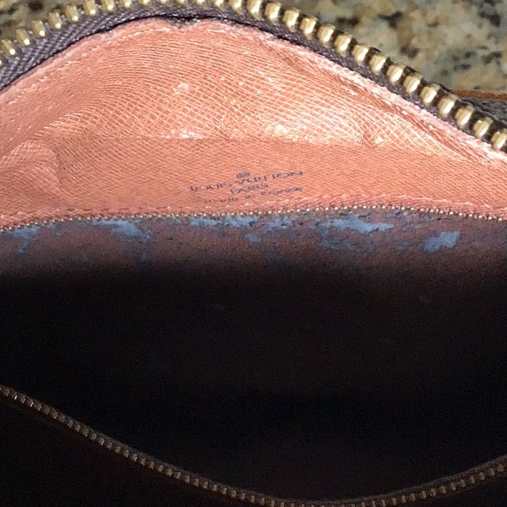 Louis Vuitton Boulogne Handbag - Picture 16 of 16